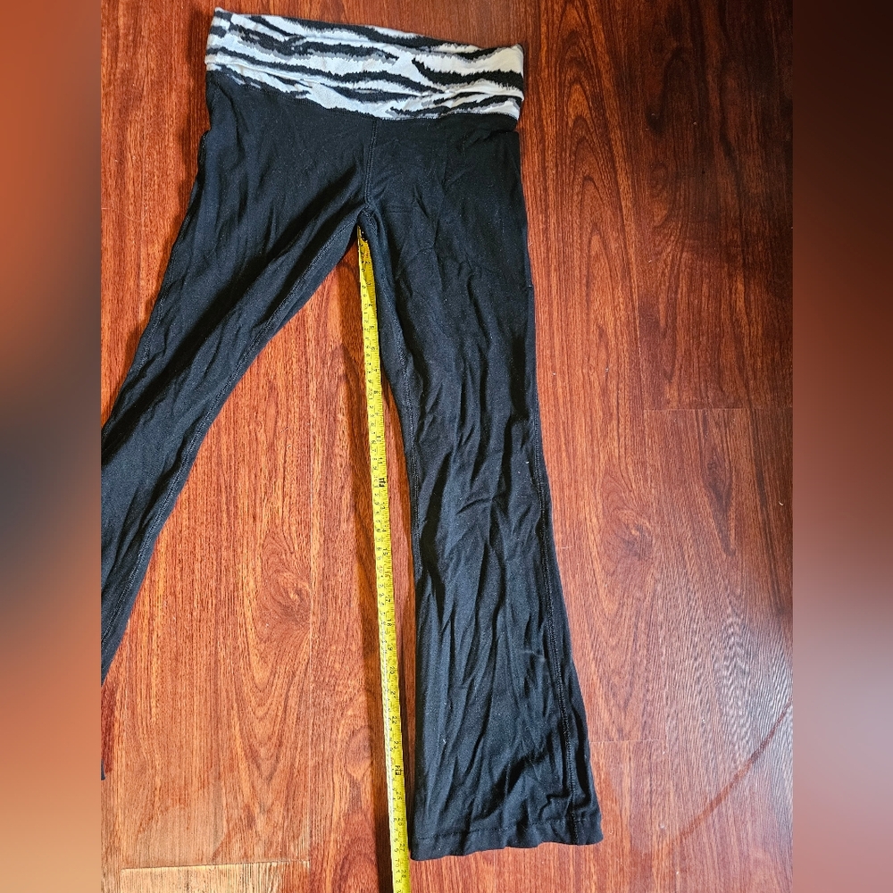 Express Yoga Pants, Small - Picture 2 of 5